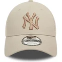 cepice-zaoblena-bezova-snapback-9forty-home-field-new-york-yankees-mlb-new-era