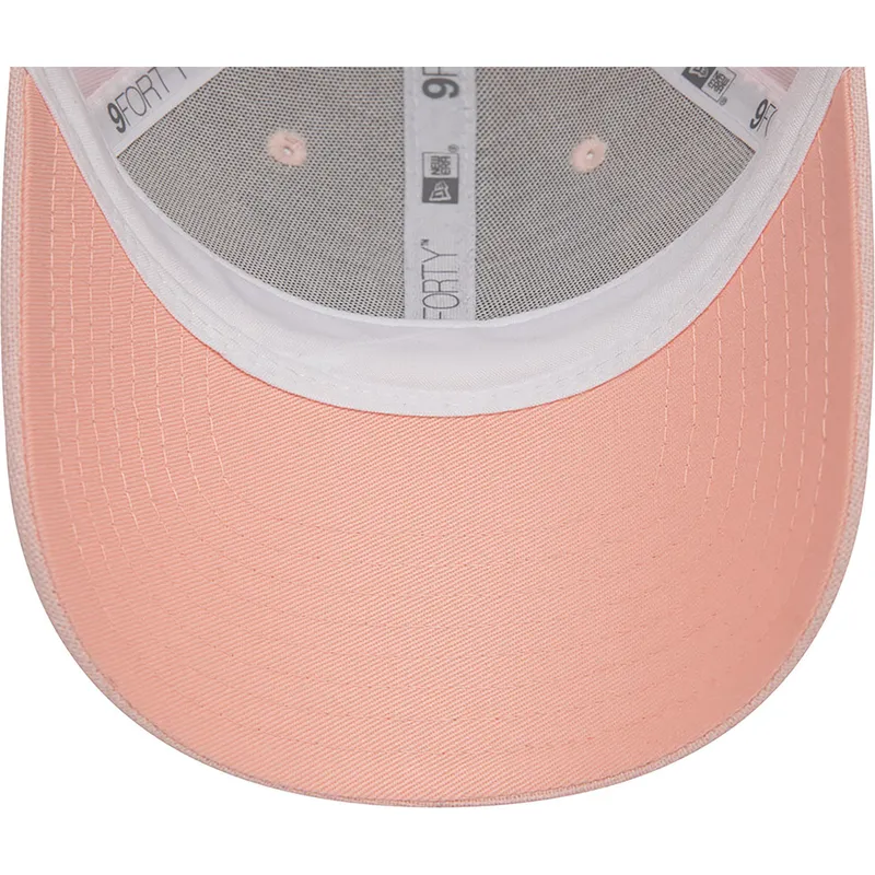 rosa-justerbar-kurvkeps-for-kvinnor-9forty-linen-new-york-yankees-mlb-fran-new-era