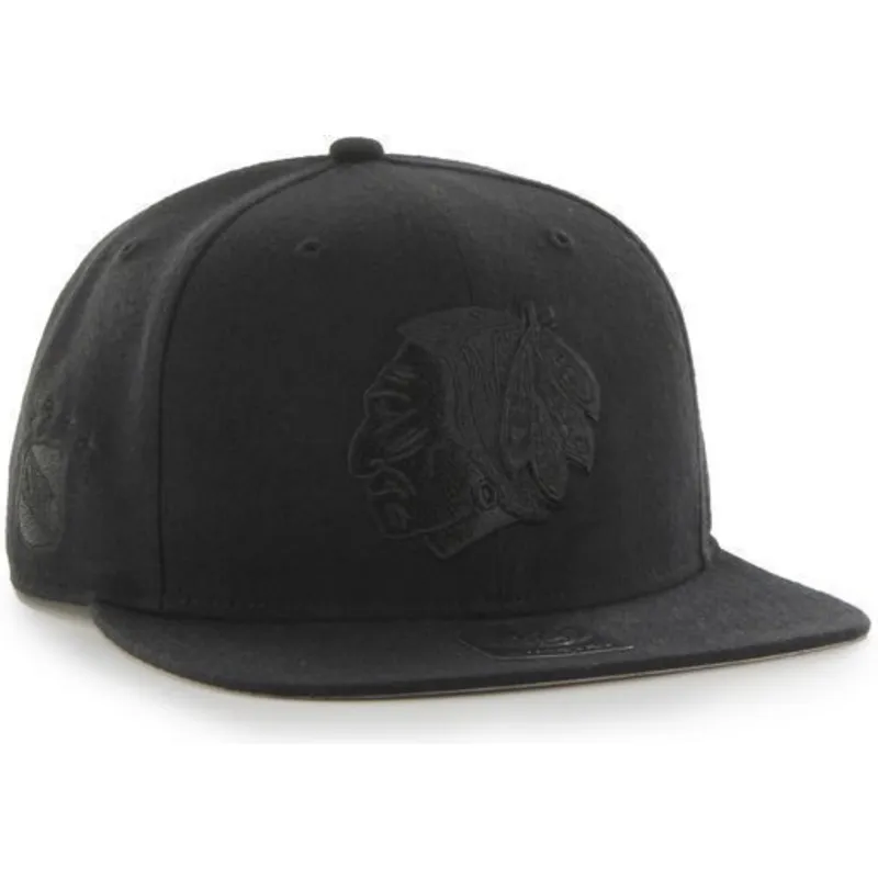 cepice-rovna-cerna-snapback-chicago-blackhawks-nhl-47-brand