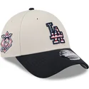 beige-und-marineblaue-gebogene-snapback-kappe-9forty-stretch-snap-4th-of-july-der-los-angeles-dodgers-mlb-von-new-era