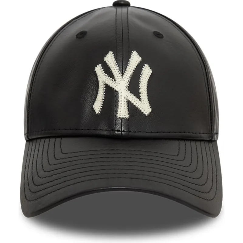 schwarze-verstellbare-curved-cap-9forty-leather-der-new-york-yankees-mlb-von-new-era