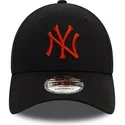 cepice-zaoblena-cerna-nastavitelny-9forty-league-essential-new-york-yankees-mlb-new-era
