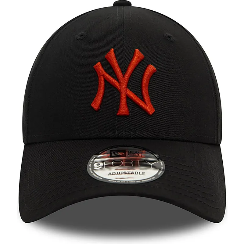 cepice-zaoblena-cerna-nastavitelny-9forty-league-essential-new-york-yankees-mlb-new-era