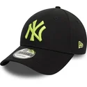 cepice-zaoblena-cerna-nastavitelny-9forty-league-essential-new-york-yankees-mlb-new-era