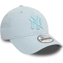 hellblaue-verstellbare-curved-cap-mit-blauem-logo-9twenty-league-essential-der-new-york-yankees-mlb-von-new-era
