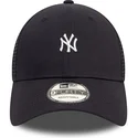 schwarze-verstellbare-9forty-mini-homefield-trucker-kappe-der-new-york-yankees-mlb-von-new-era