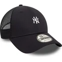 schwarze-verstellbare-9forty-mini-homefield-trucker-kappe-der-new-york-yankees-mlb-von-new-era