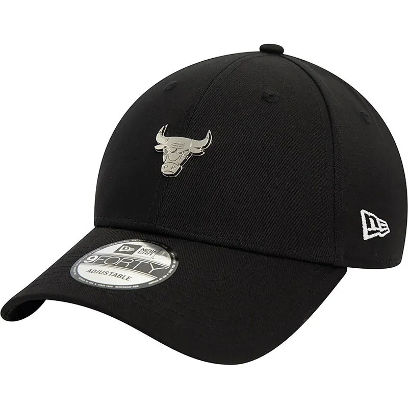 cepice-zaoblena-cerna-nastavitelny-9forty-metallic-pin-chicago-bulls-nba-new-era cepice-zaoblena-cerna-nastavitelny-9forty-metallic-pin-chicago-bulls-nba-new-era