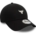 cepice-zaoblena-cerna-nastavitelny-9forty-metallic-pin-chicago-bulls-nba-new-era