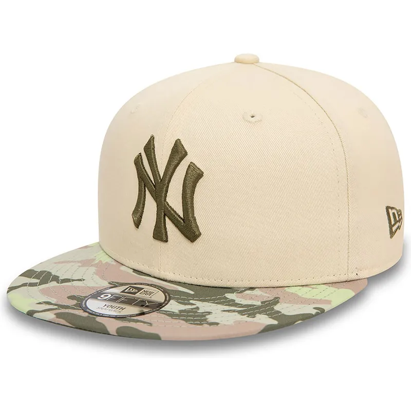 new-era-mlb-new-york-yankees-9fifty-contrast-snapback-kappe-fur-kinder-in-beige-mit-grunem-logo