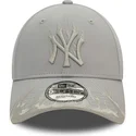 cepice-zaoblena-seda-nastavitelny-9forty-flame-new-york-yankees-mlb-new-era