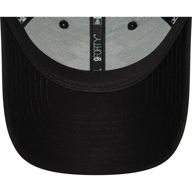 schwarze-verstellbare-curved-cap-9forty-von-hogwarts-harry-potter-von-new-era