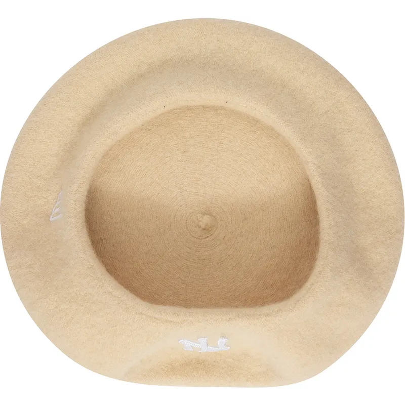 barety-bezova-wool-beret-new-york-yankees-mlb-new-era barety-bezova-wool-beret-new-york-yankees-mlb-new-era