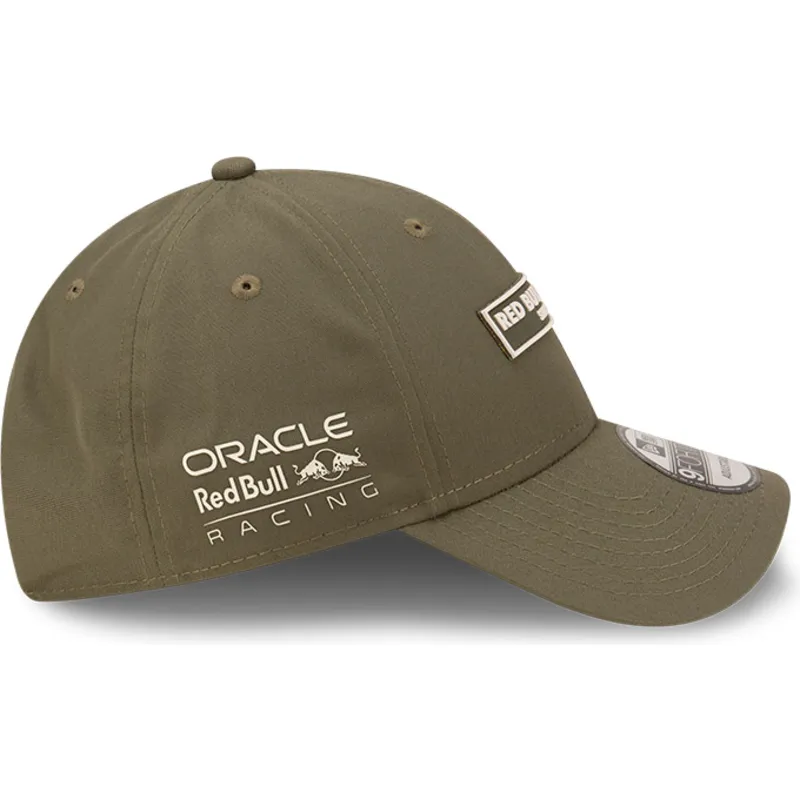 gron-bojd-justerbar-keps-9forty-repreve-wordmark-fran-red-bull-racing-formula-1-av-new-era