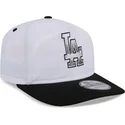 weiss-schwarze-snapback-golferkappe-mit-gebogenem-schirm-und-chrome-logo-der-los-angeles-dodgers-mlb-von-new-era
