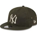 cepice-rovna-zelena-nastavitelny-9fifty-waxed-canvas-new-york-yankees-mlb-new-era