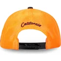 cepice-zaoblena-vicebarevna-snapback-vint08-von-dutch