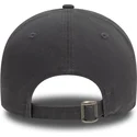 graue-verstellbare-curved-cap-9forty-pin-von-new-era