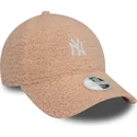cepice-zaoblena-ruzova-nastavitelny-9forty-borg-new-york-yankees-mlb-new-era