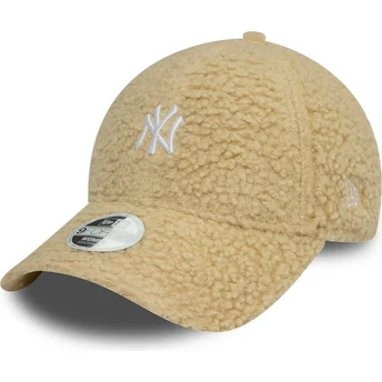 9FORTY New York Yankees MLB New Era verstellbare beige Damen-Kappe mit gebogenem Schirm aus Borgstoff