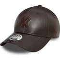 cepice-zaoblena-hneda-nastavitelny-9forty-midi-pu-new-york-yankees-mlb-new-era