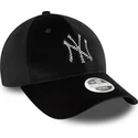 cepice-zaoblena-cerna-nastavitelny-9forty-velour-diamante-new-york-yankees-mlb-new-era