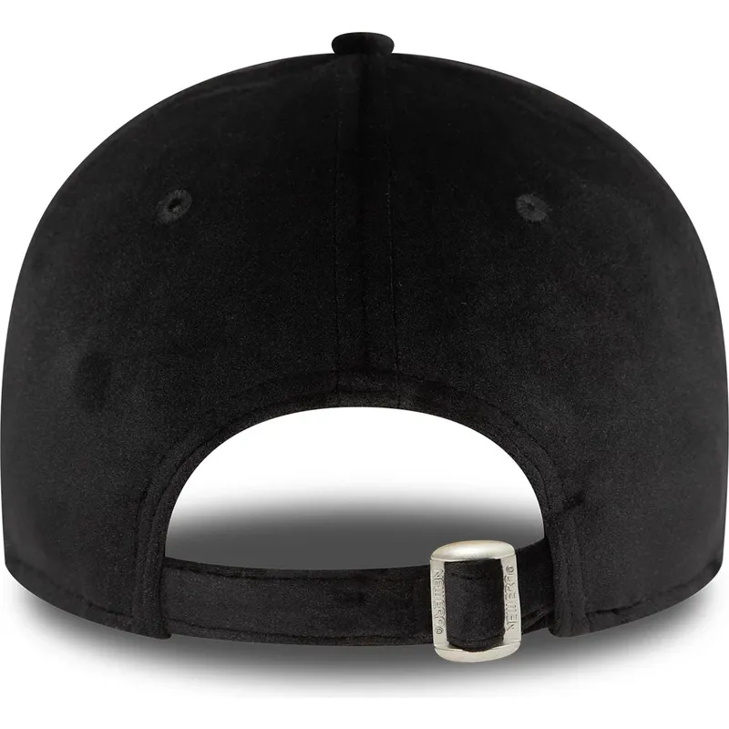 cepice-zaoblena-cerna-nastavitelny-9forty-velour-diamante-new-york-yankees-mlb-new-era cepice-zaoblena-cerna-nastavitelny-9forty-velour-diamante-new-york-yankees-mlb-new-era