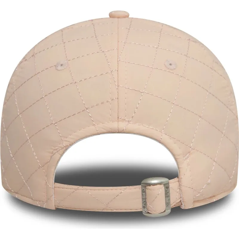 gebogene-rosa-verstellbare-damenkappe-9twenty-padded-new-york-yankees-mlb-von-new-era