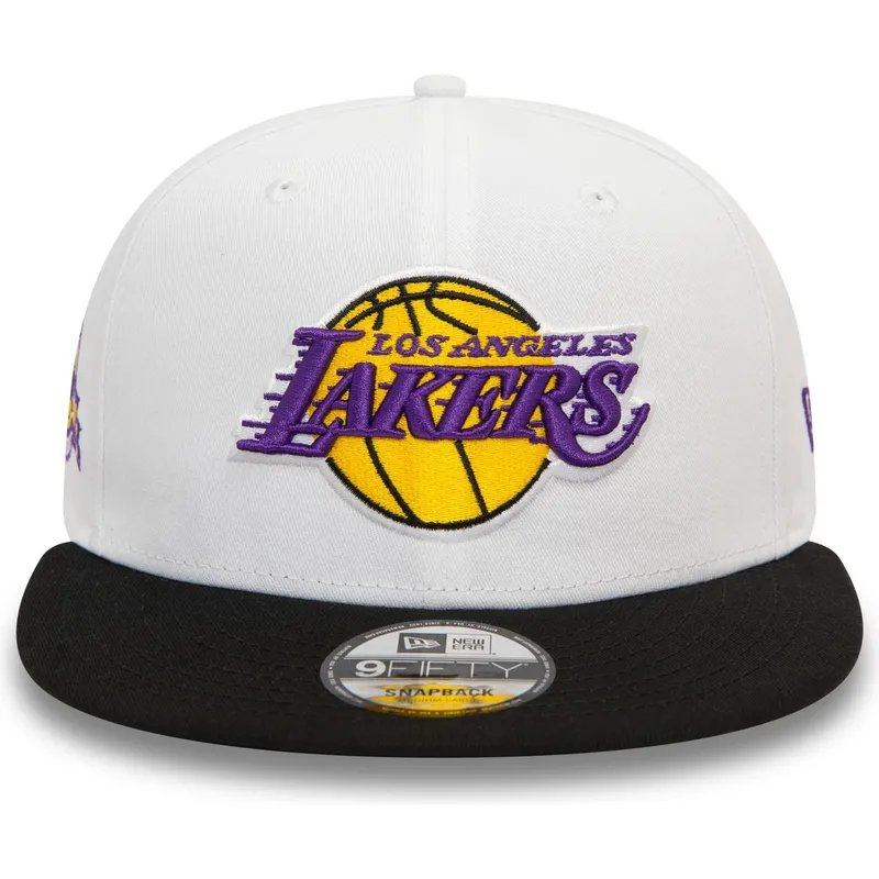 cepice-rovna-cerna-snapback-9fifty-white-crown-patch-los-angeles-lakers-nba-new-era