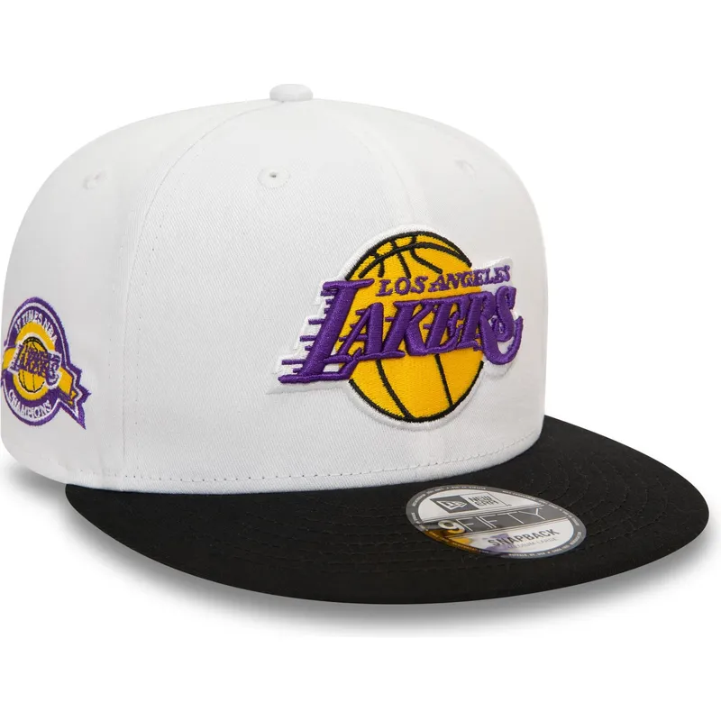 cepice-rovna-cerna-snapback-9fifty-white-crown-patch-los-angeles-lakers-nba-new-era