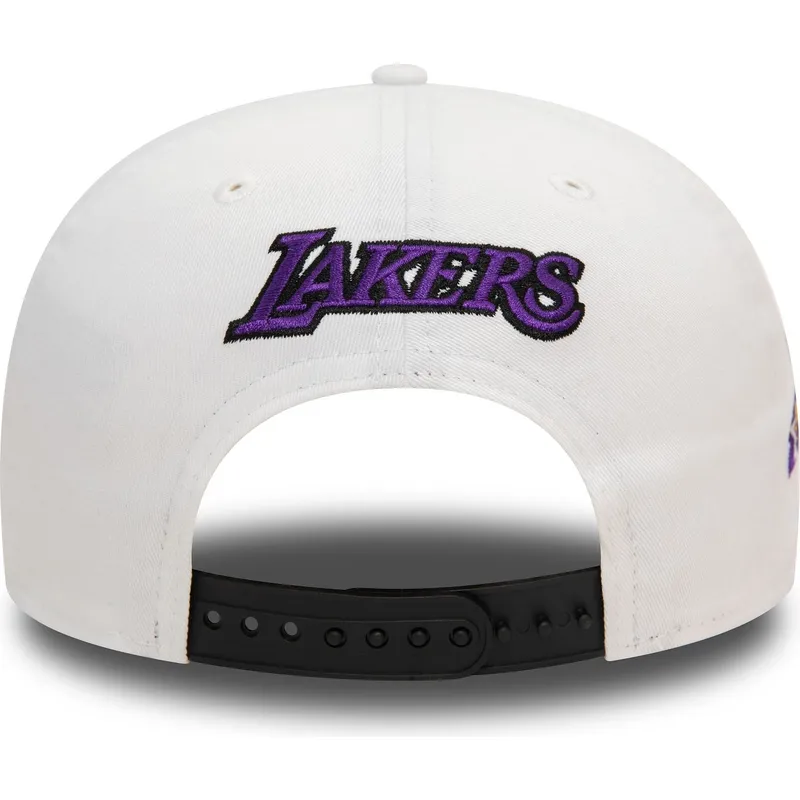 cepice-rovna-cerna-snapback-9fifty-white-crown-patch-los-angeles-lakers-nba-new-era