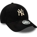 cepice-zaoblena-cerna-nastavitelny-9forty-cord-new-york-yankees-mlb-new-era