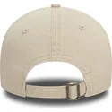 beige-verstellbare-9twenty-heritage-script-kappe-von-new-era