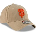beige-verstellbare-curved-cap-9twenty-core-classic-der-san-francisco-giants-mlb-von-new-era