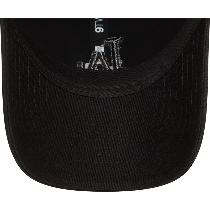 svart-bojd-justerbar-keps-med-svart-logotyp-9twenty-washed-fran-los-angeles-dodgers-mlb-av-new-era