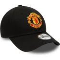 schwarze-verstellbare-curved-cap-9forty-essential-von-manchester-united-football-club-von-new-era
