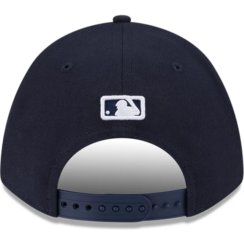 marineblaue-gebogene-snapback-kappe-9forty-m-crown-player-replica-der-detroit-tigers-mlb-von-new-era