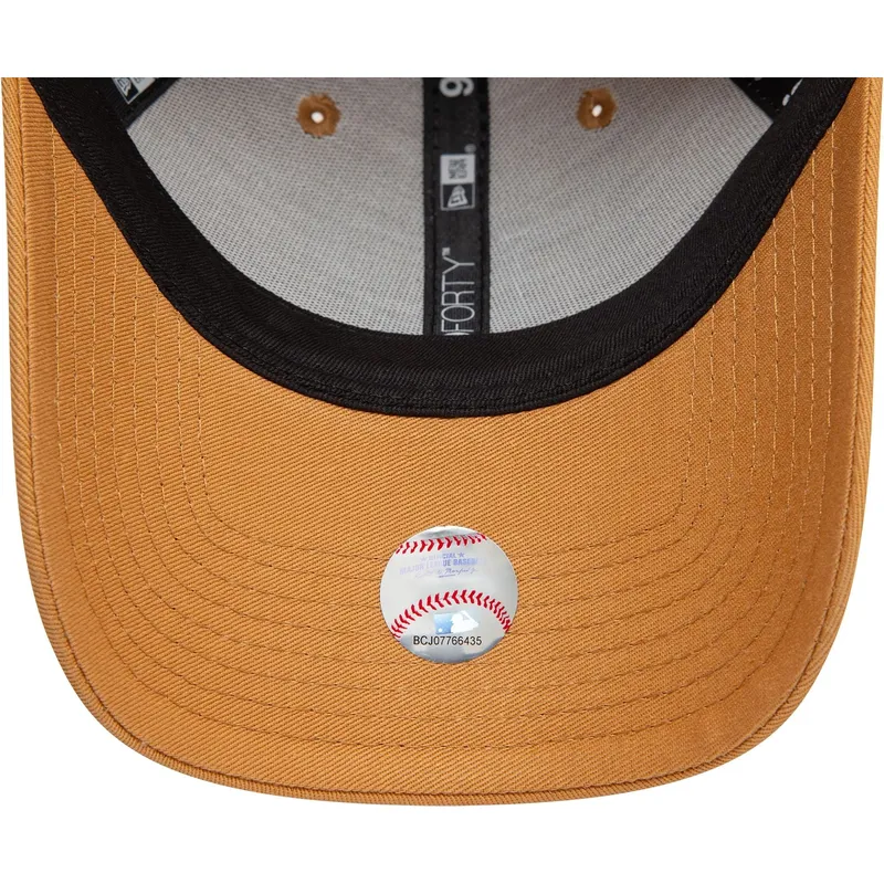 cepice-zaoblena-hneda-nastavitelny-9forty-league-essential-los-angeles-dodgers-mlb-new-era