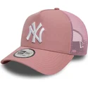cepice-zaoblena-ruzova-snapback-9forty-a-frame-league-essential-new-york-yankees-mlb-new-era