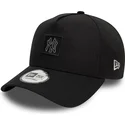 new-era-curved-brim-9forty-a-frame-metallic-patch-new-york-yankees-mlb-black-snapback-cap