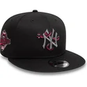 schwarze-snapback-kappe-mit-flachem-schirm-und-grauem-logo-9fifty-icon-der-new-york-yankees-mlb-snake-von-new-era