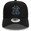 cepice-zaoblena-cerna-snapback-9forty-a-frame-world-series-patch-new-york-yankees-mlb-new-era