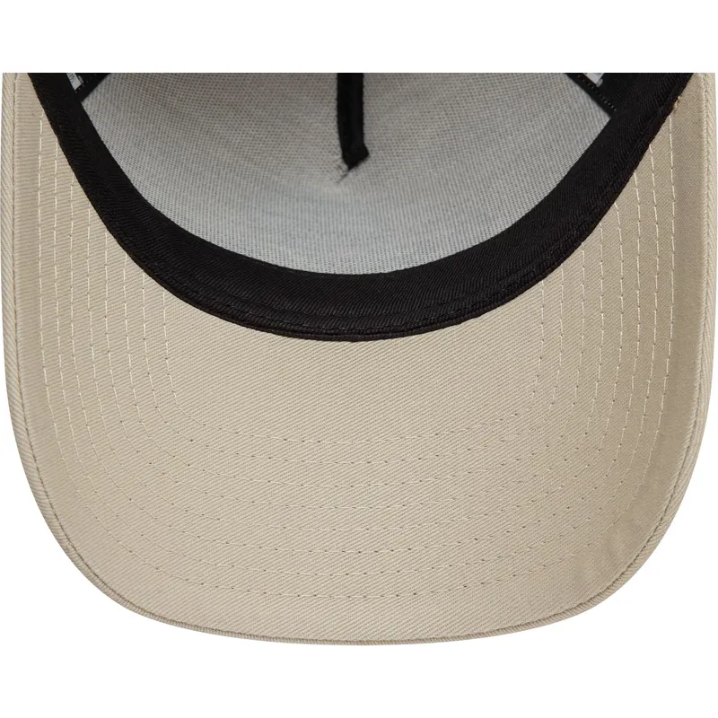 cepice-zaoblena-cerna-snapback-9forty-a-frame-outdoor-patch-new-era
