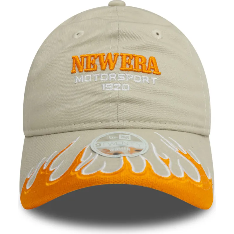 beige-justerbar-bojd-keps-for-kvinnor-9twenty-flame-visor-fran-new-era