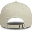 cap-zaoblena-beige-adjustable-strap-9twenty-new-era