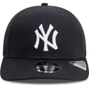 cepice-zaoblena-namornicka-modra-snapback-9seventy-stretch-snap-new-york-yankees-mlb-new-era