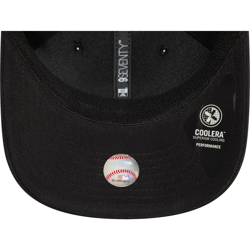 cepice-zaoblena-cerna-snapback-9seventy-stretch-snap-new-york-yankees-mlb-new-era