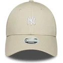 cepice-zaoblena-bezova-nastavitelny-pasek-9forty-mini-new-york-yankees-mlb-new-era