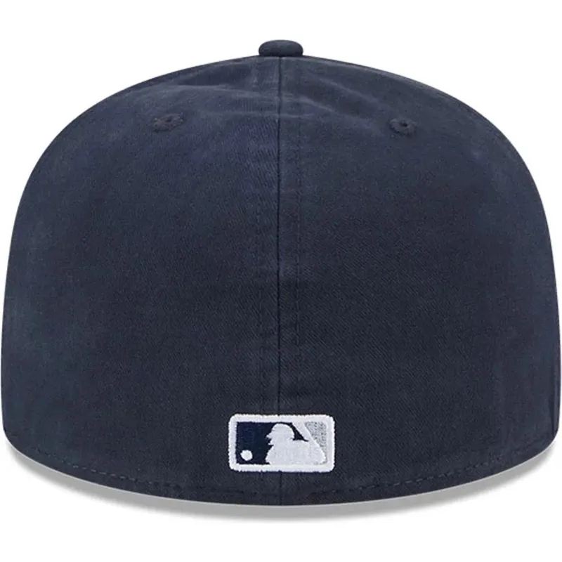 marinbla-platt-keps-justerad-59fifty-a-frame-championship-side-flag-new-york-yankees-mlb-fran-new-era