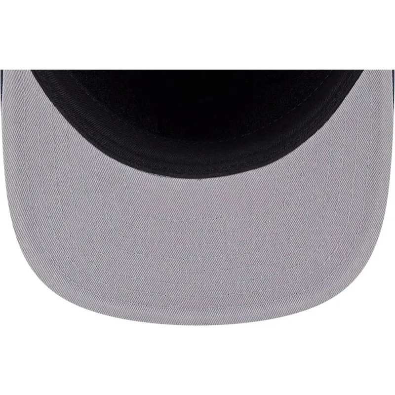 cepice-rovna-namornicka-modra-prilehava-59fifty-a-frame-championship-side-flag-new-york-yankees-mlb-new-era